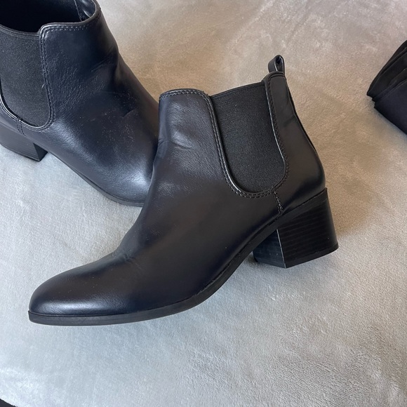 Leather booties - Picture 4 of 5